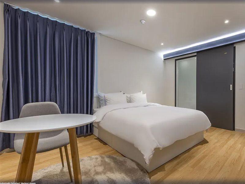 H Avenue Chuncheon Hotel Екстериор снимка
